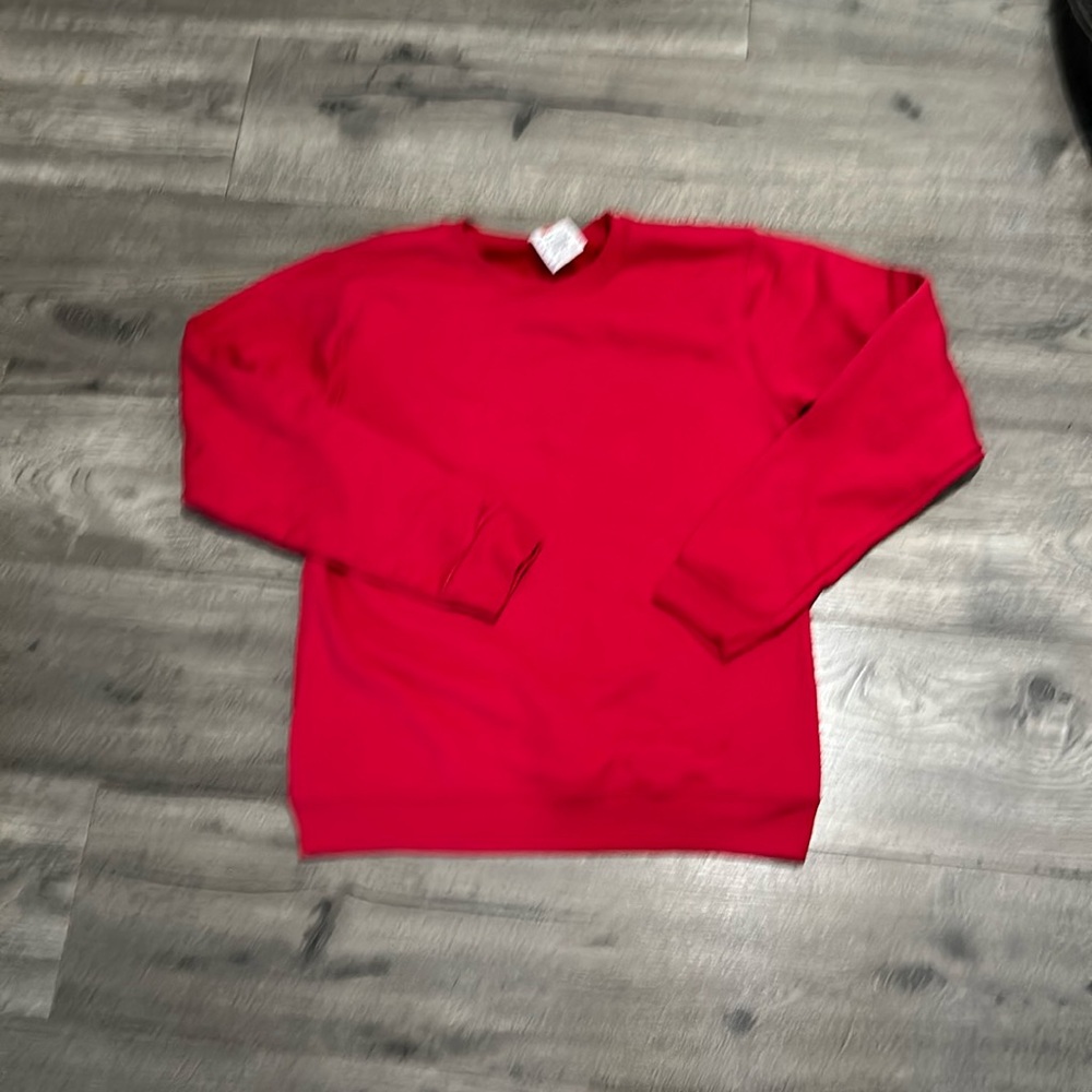 Red Hanes youth sweatshirt
